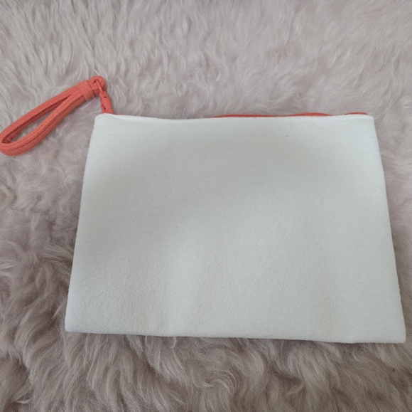 Dior Beauty Pouch - Picture 3 of 3